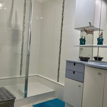 Les Ibis Location Entre Et Montagne Tolone